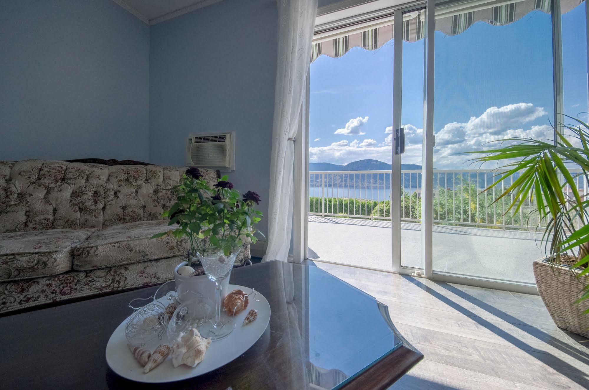 Ok Whistle Stop Bed & Breakfast Penticton Eksteriør billede