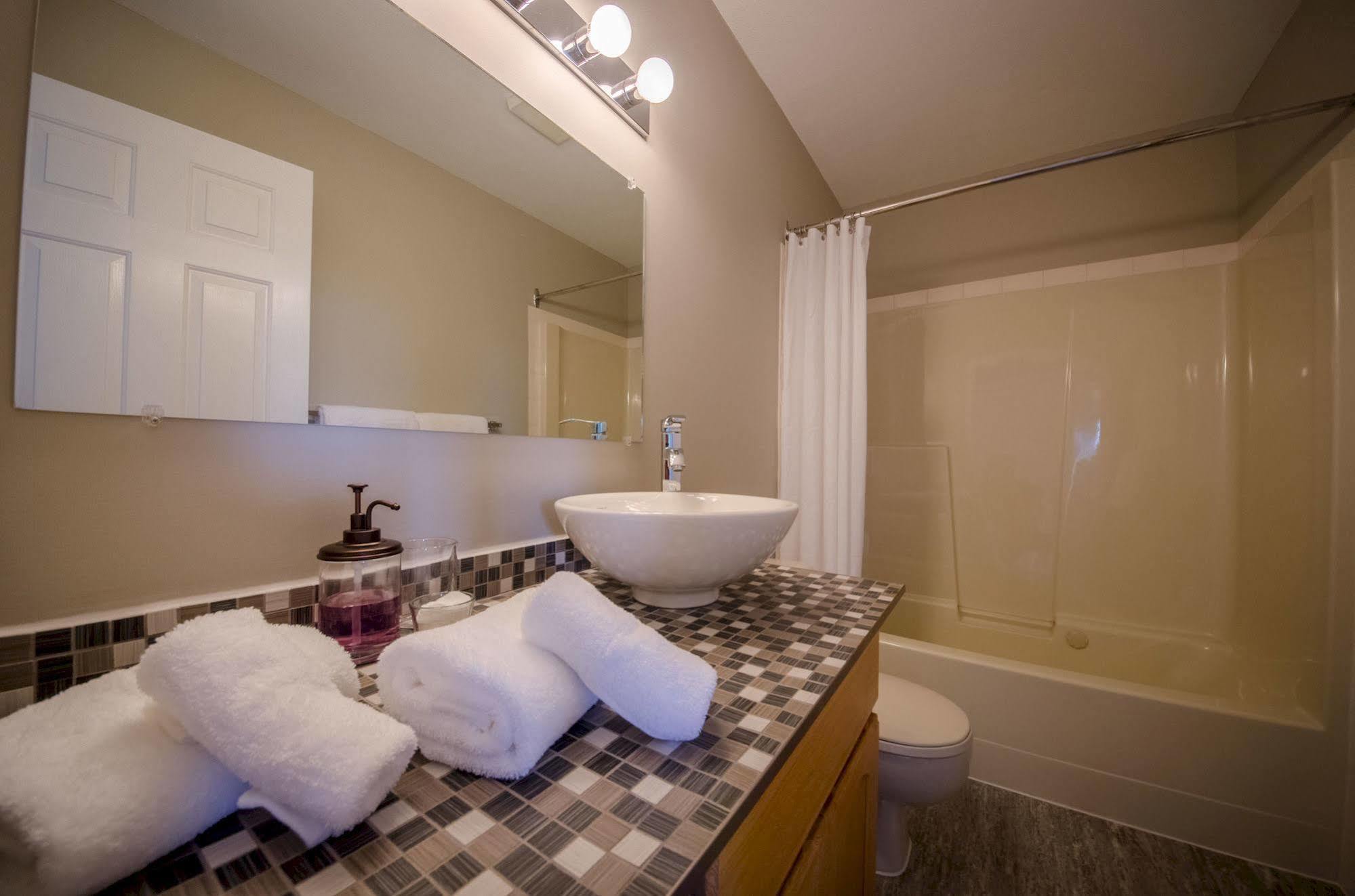 Ok Whistle Stop Bed & Breakfast Penticton Eksteriør billede