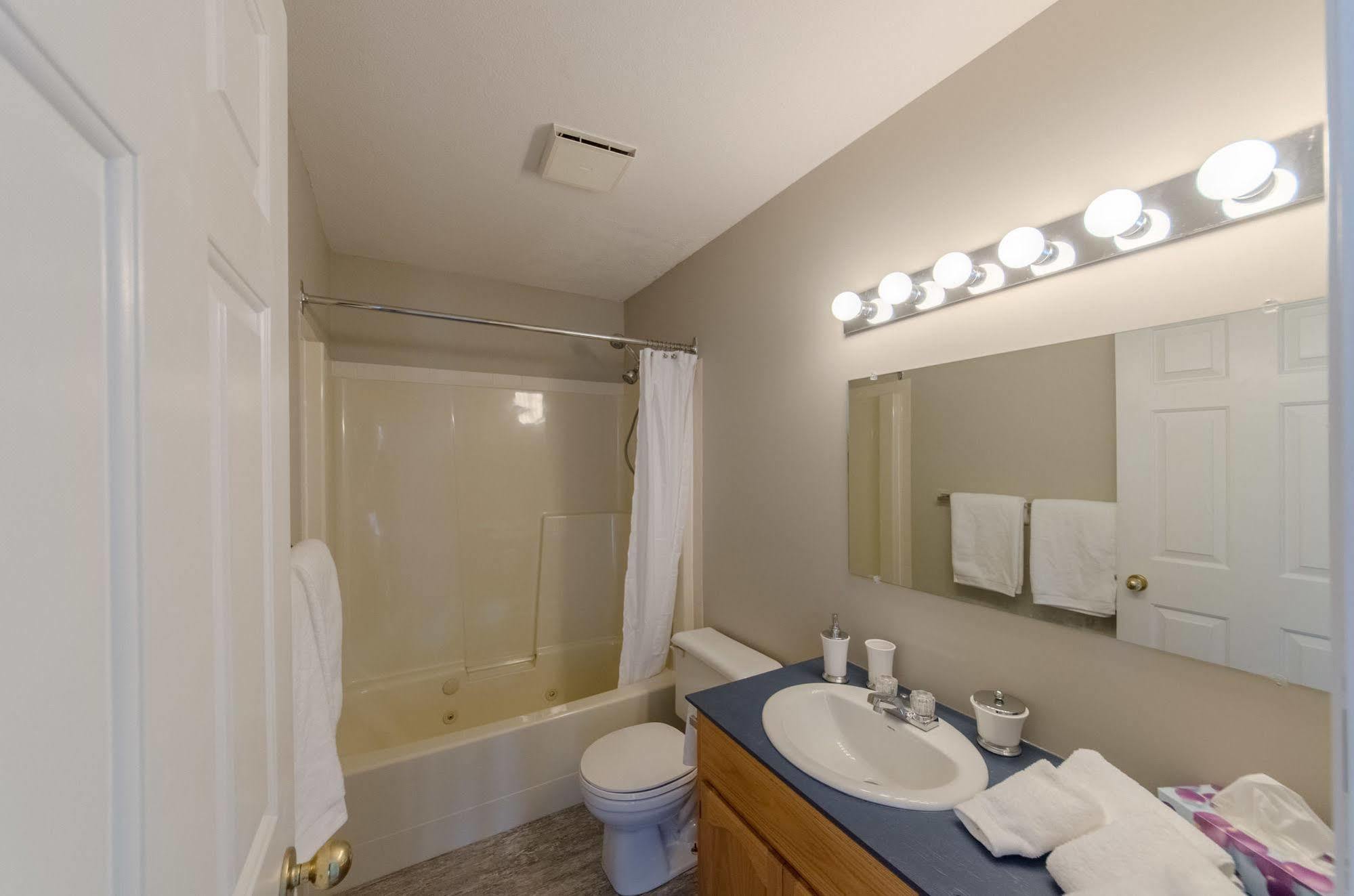 Ok Whistle Stop Bed & Breakfast Penticton Eksteriør billede