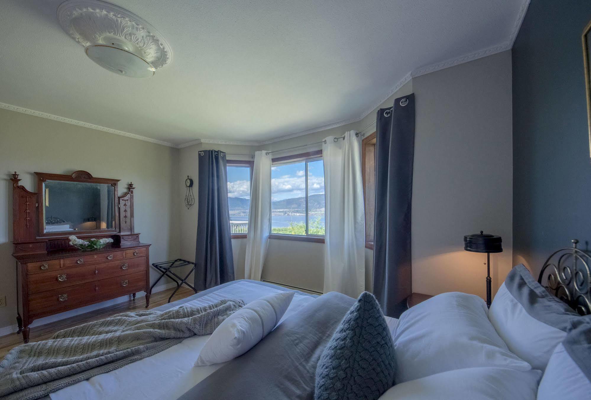 Ok Whistle Stop Bed & Breakfast Penticton Eksteriør billede